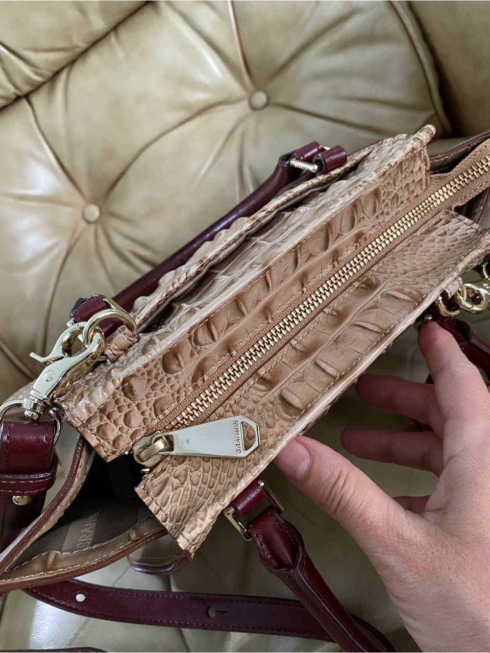 LKNW Brahmin Mini Priscilla Satchel Crossbody Tassel Charm Melbourne Wine/Beige - Picture 11 of 16
